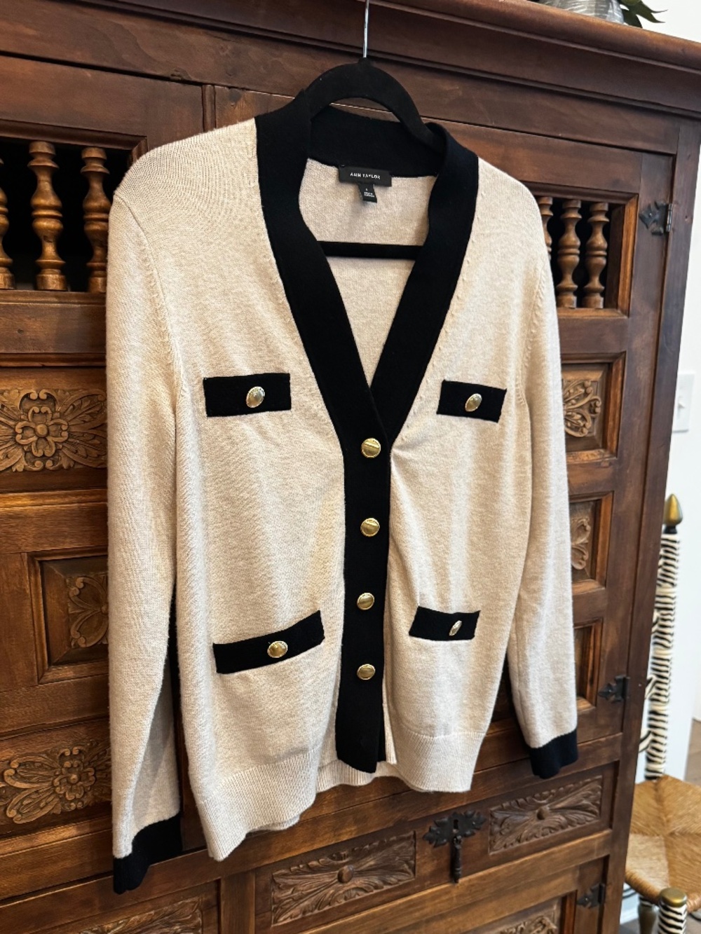 Ann Taylor Button Down Two Toned Cardigan Sweater Sized Medium